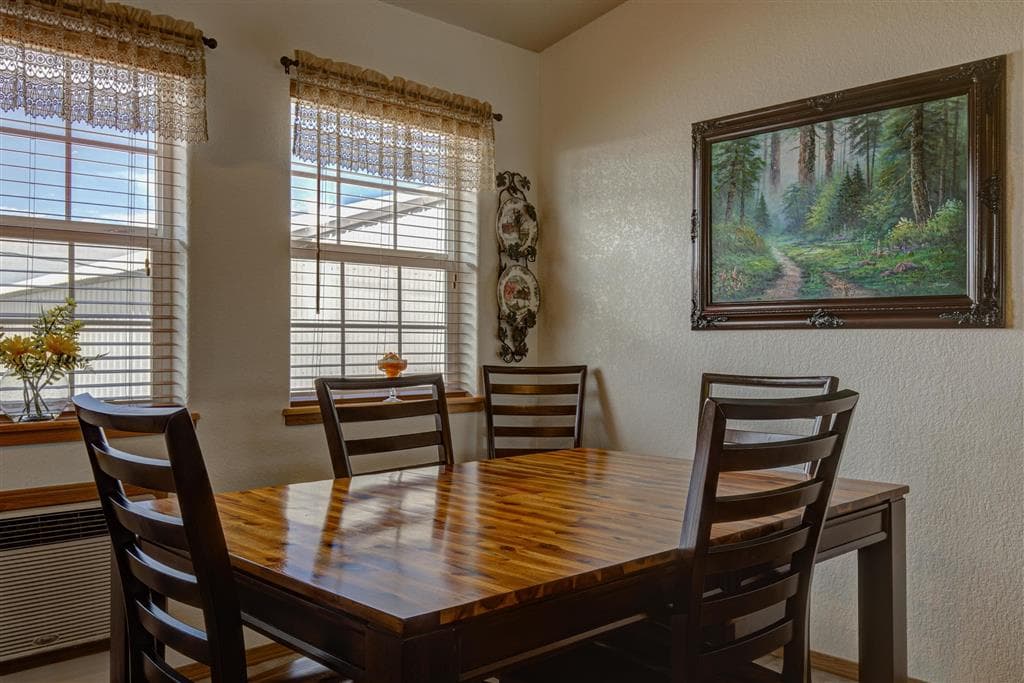 2803 Lincoln Ave — photo 13 of 25