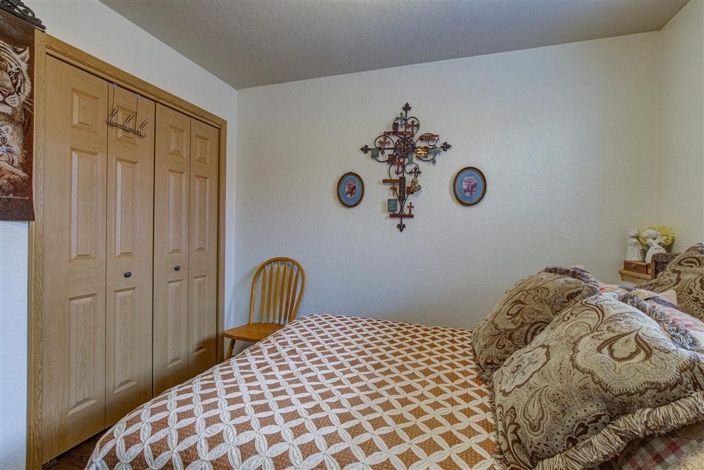 2803 Lincoln Ave — photo 17 of 25