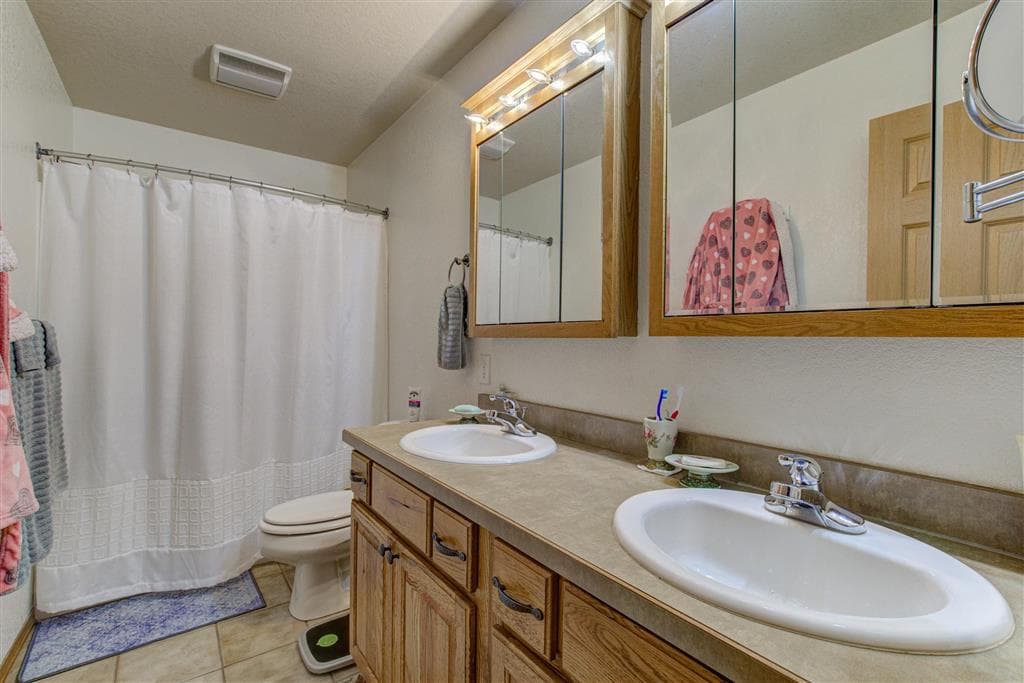 2803 Lincoln Ave — photo 18 of 25
