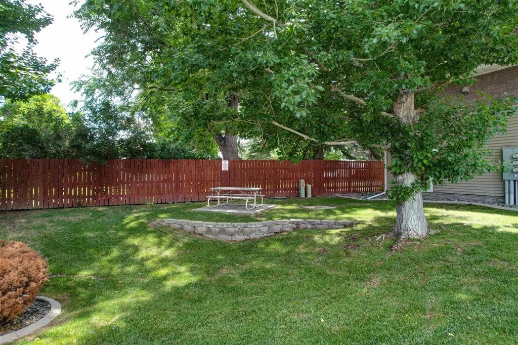 2803 Lincoln Ave — photo 24 of 25