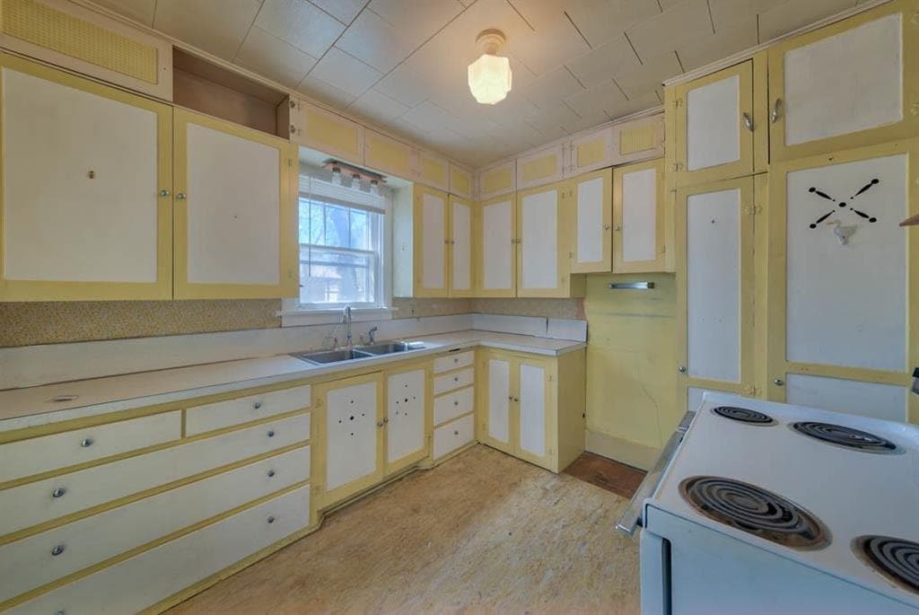 1118 Bleistein Ave — photo 8 of 25