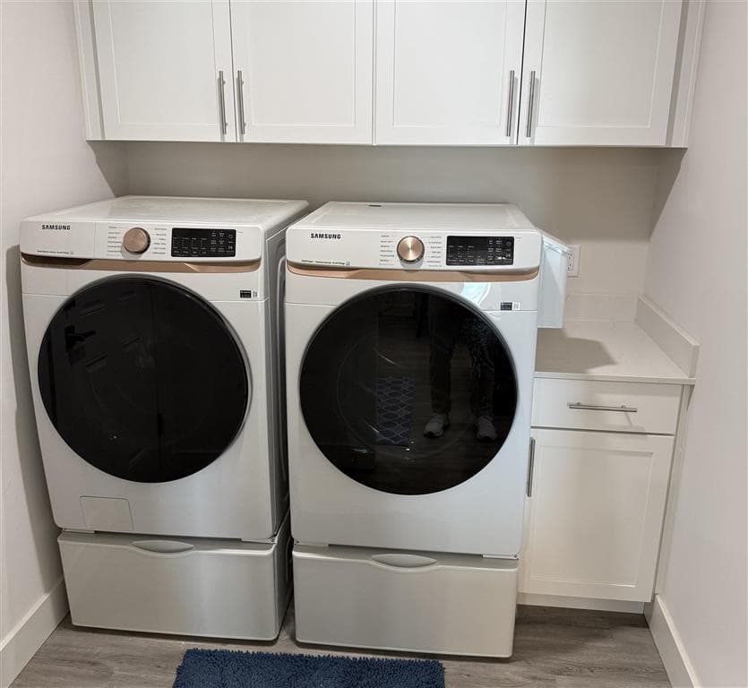 742 N Clark St — photo 14 of 17
