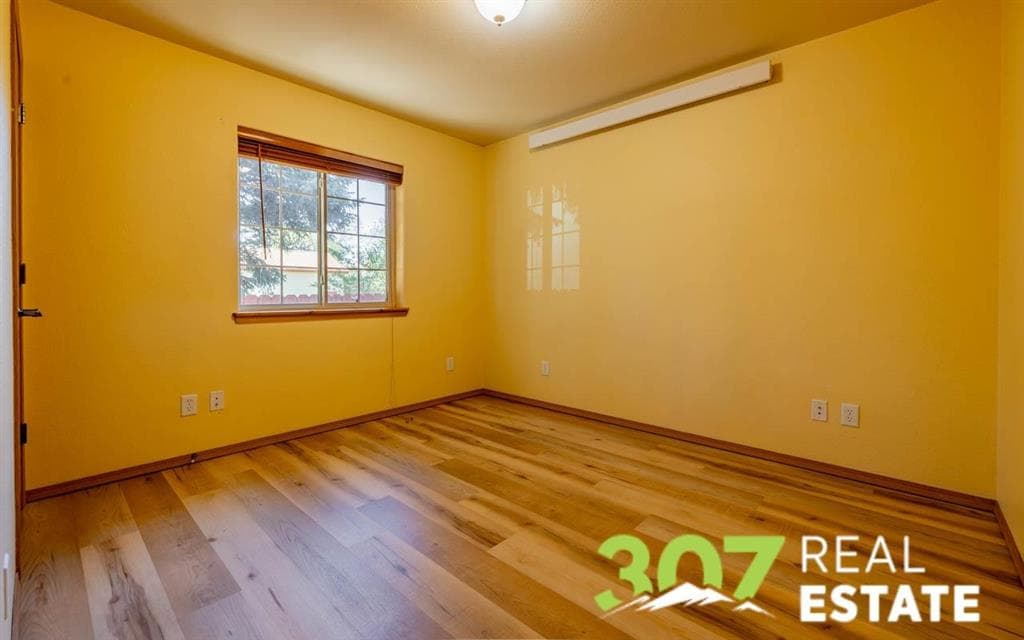 2830 Lincoln Ave — photo 14 of 25