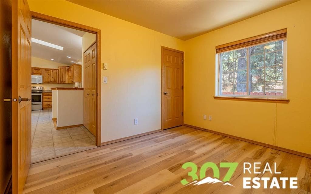2830 Lincoln Ave — photo 15 of 25
