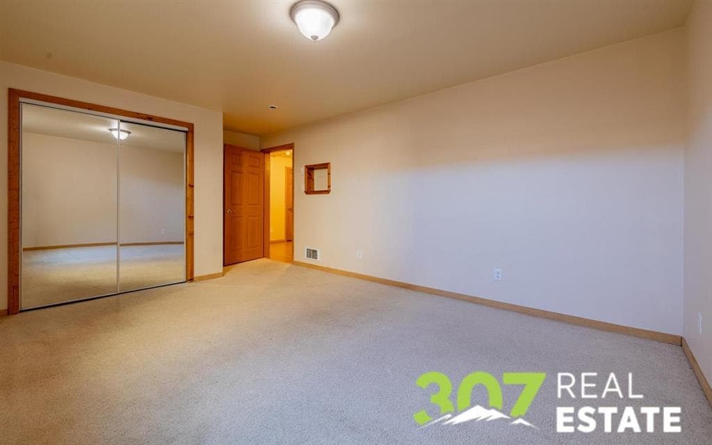 2830 Lincoln Ave — photo 20 of 25