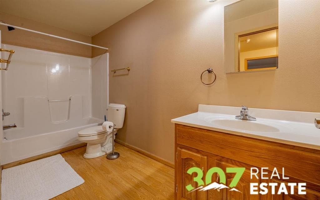 2830 Lincoln Ave — photo 21 of 25