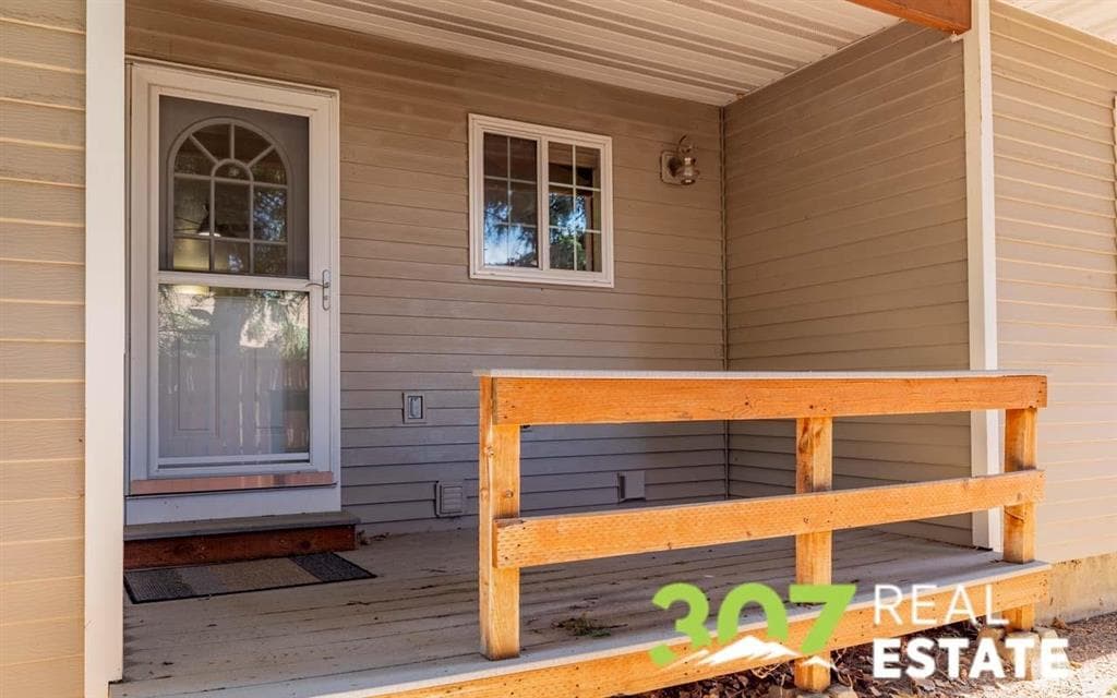 2830 Lincoln Ave — photo 24 of 25