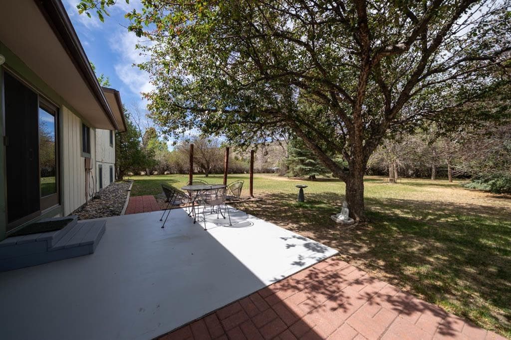 2305 Tresler Ave — photo 14 of 25