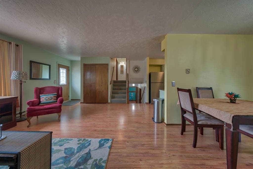 2305 Tresler Ave — photo 23 of 25