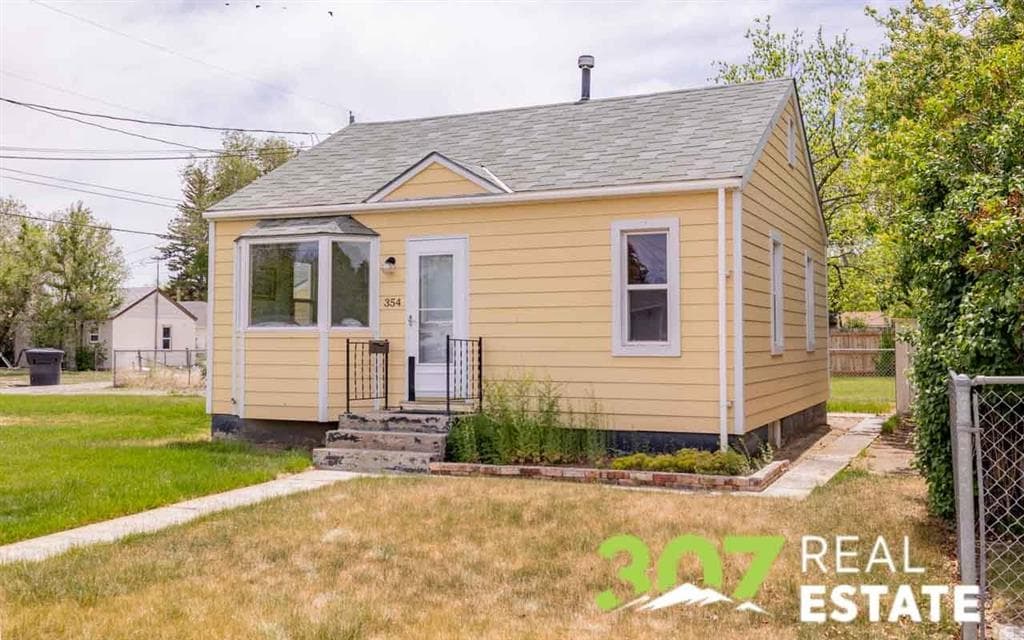 354 W 4th St — photo 12 of 25