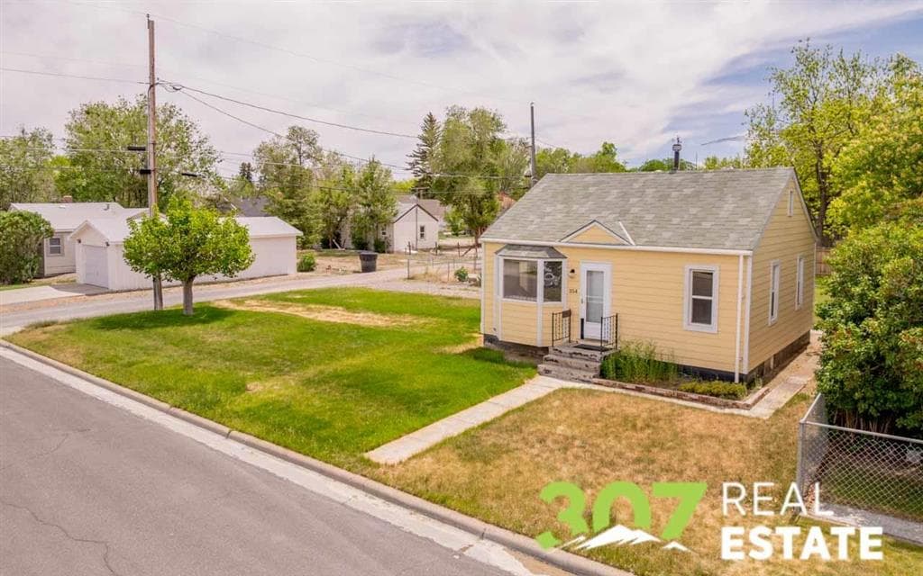 354 W 4th St — photo 17 of 25