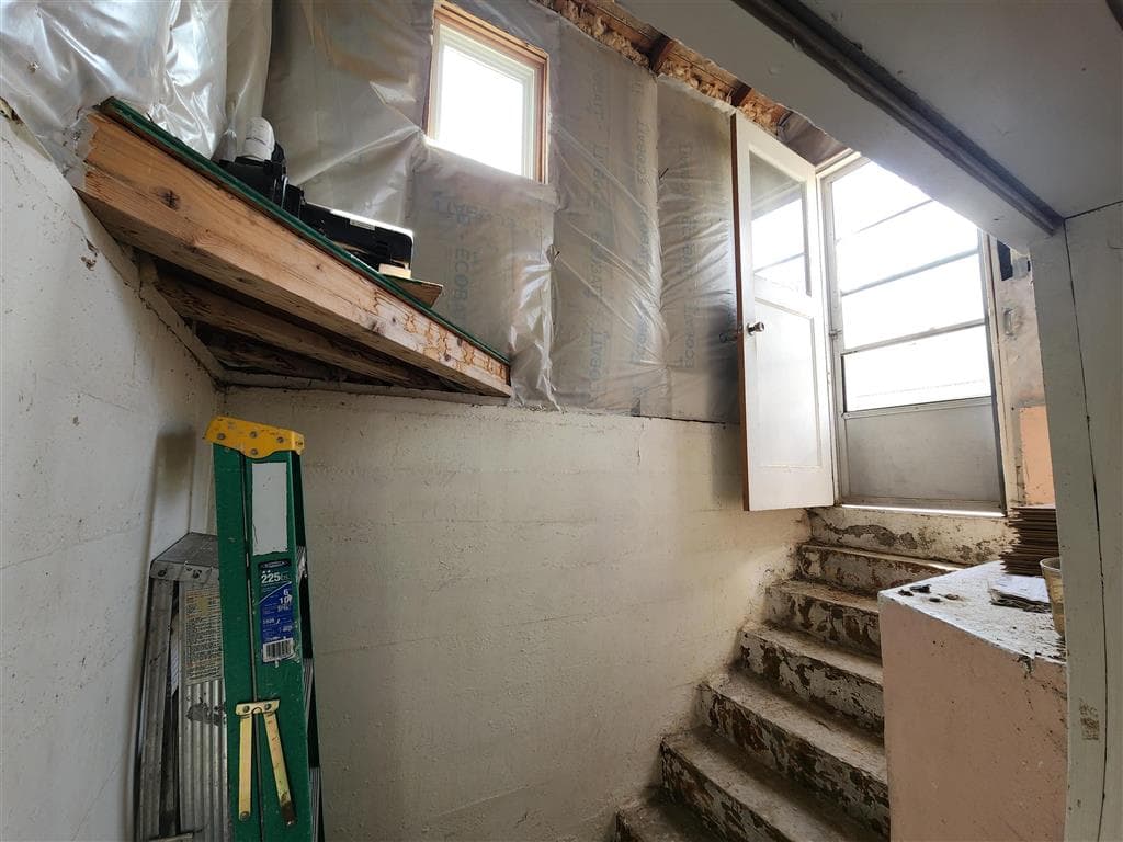 354 W 4th St — photo 20 of 25
