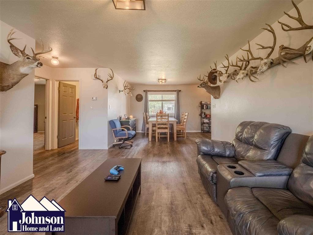 175 E 7th St — photo 15 of 25