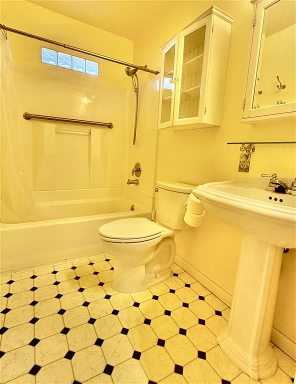 700 Holly Ave — photo 12 of 22