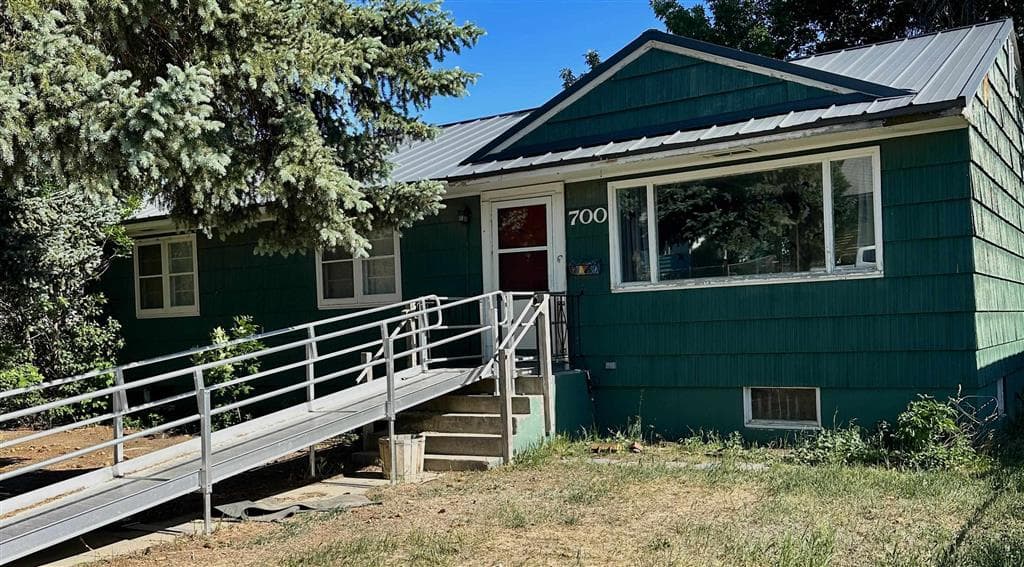700 Holly Ave — photo 20 of 22
