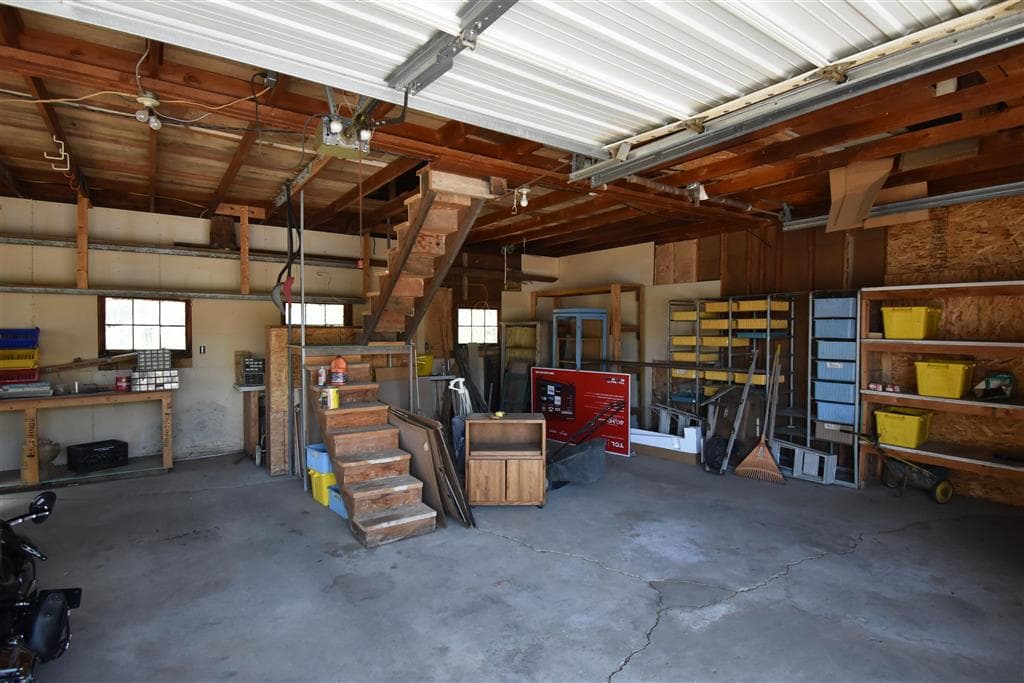 969 Lane 9 — photo 11 of 25