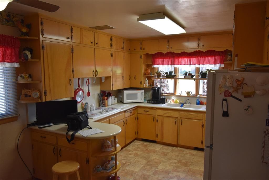 969 Lane 9 — photo 14 of 25