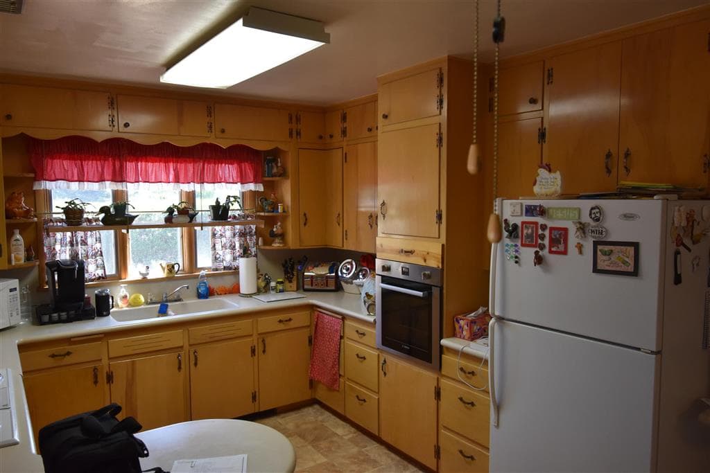 969 Lane 9 — photo 15 of 25