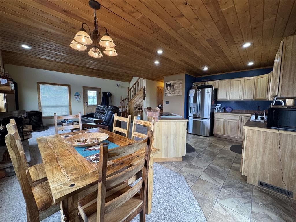 174 Hawk Dr — photo 5 of 25