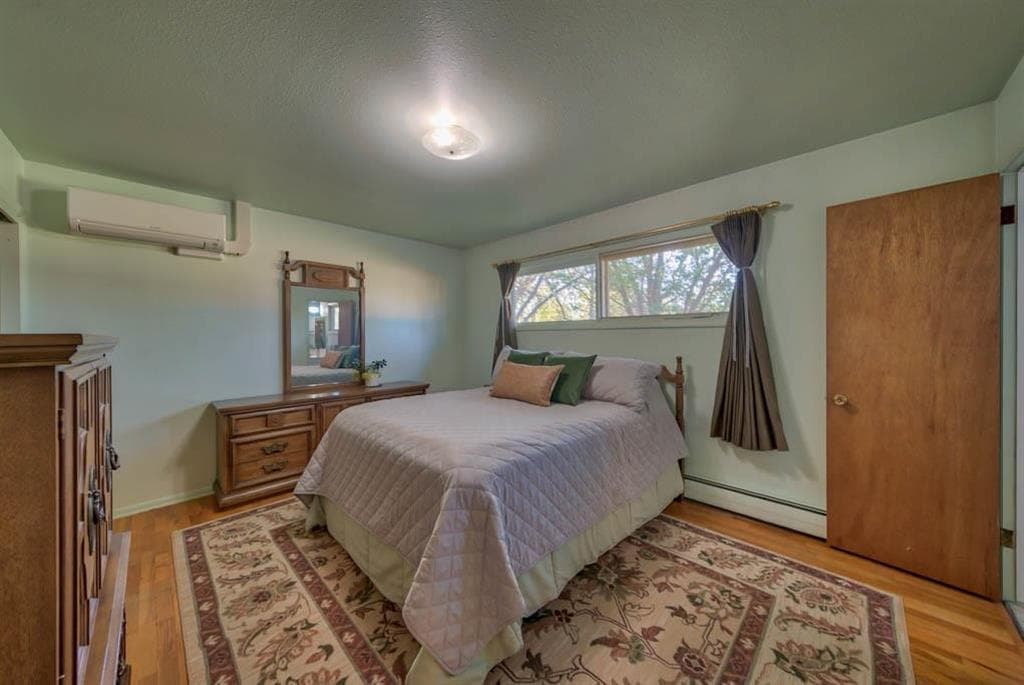 2580 Newton Ave — photo 14 of 25