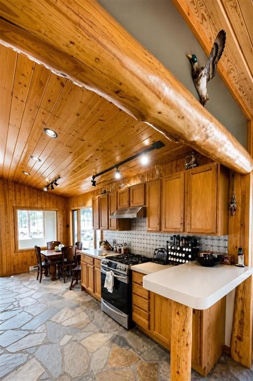 128 Laurel Dr — photo 12 of 25