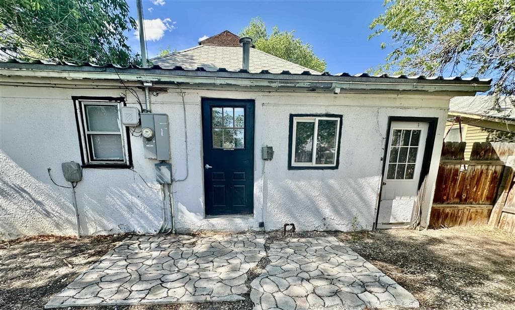 212 Robertson Ave — photo 16 of 18