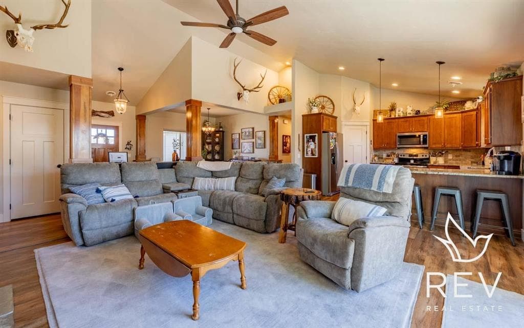 3008 Hardpan Ave — photo 12 of 25