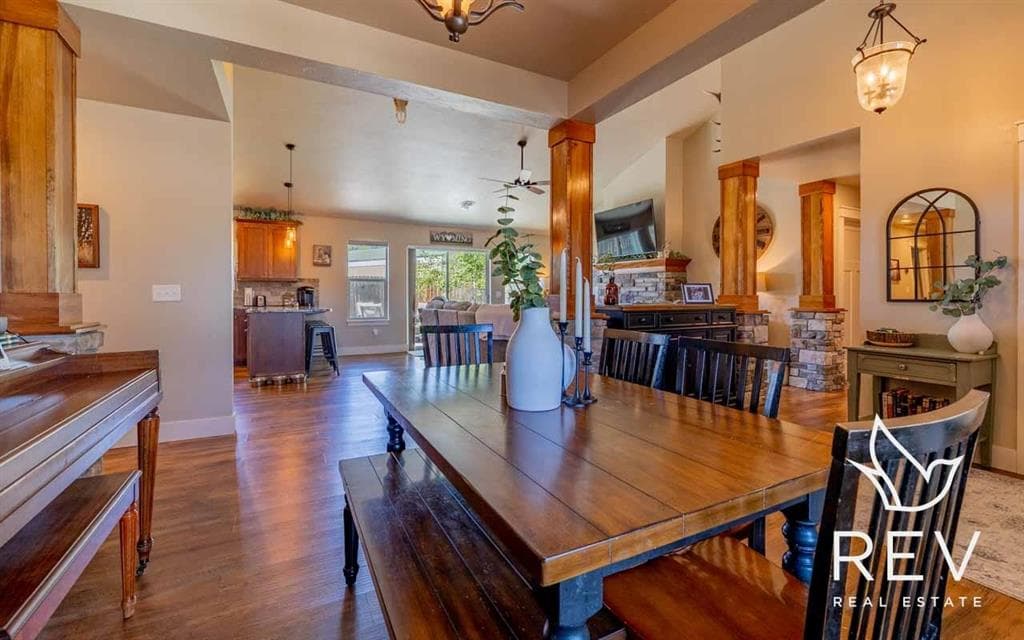 3008 Hardpan Ave — photo 10 of 25