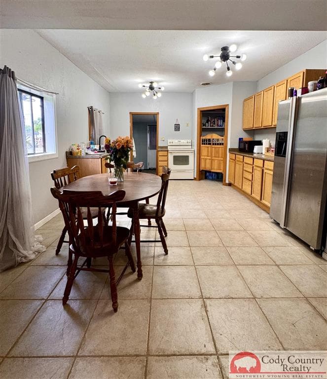 736 Kansas Ave — photo 13 of 25