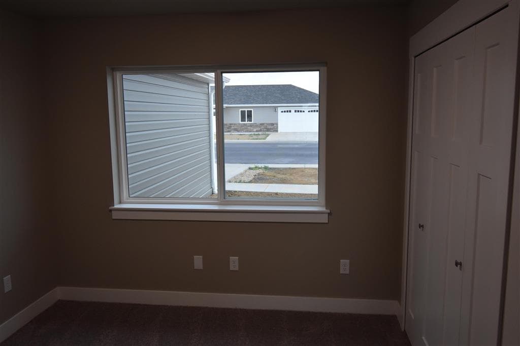 1026 Reagan Street — photo 11 of 17