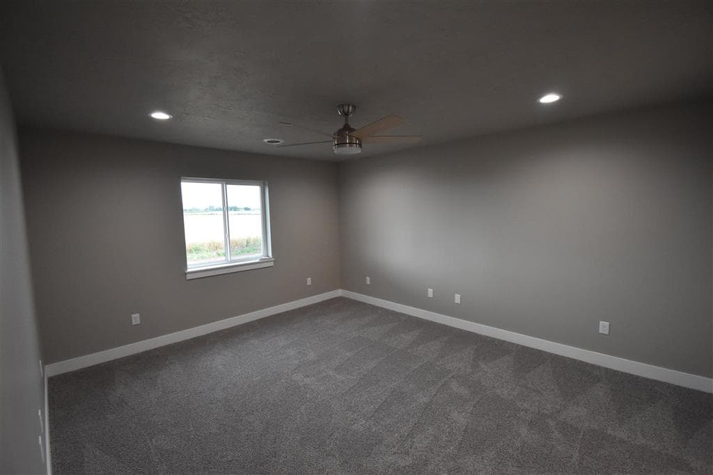 1026 Reagan Street — photo 8 of 17