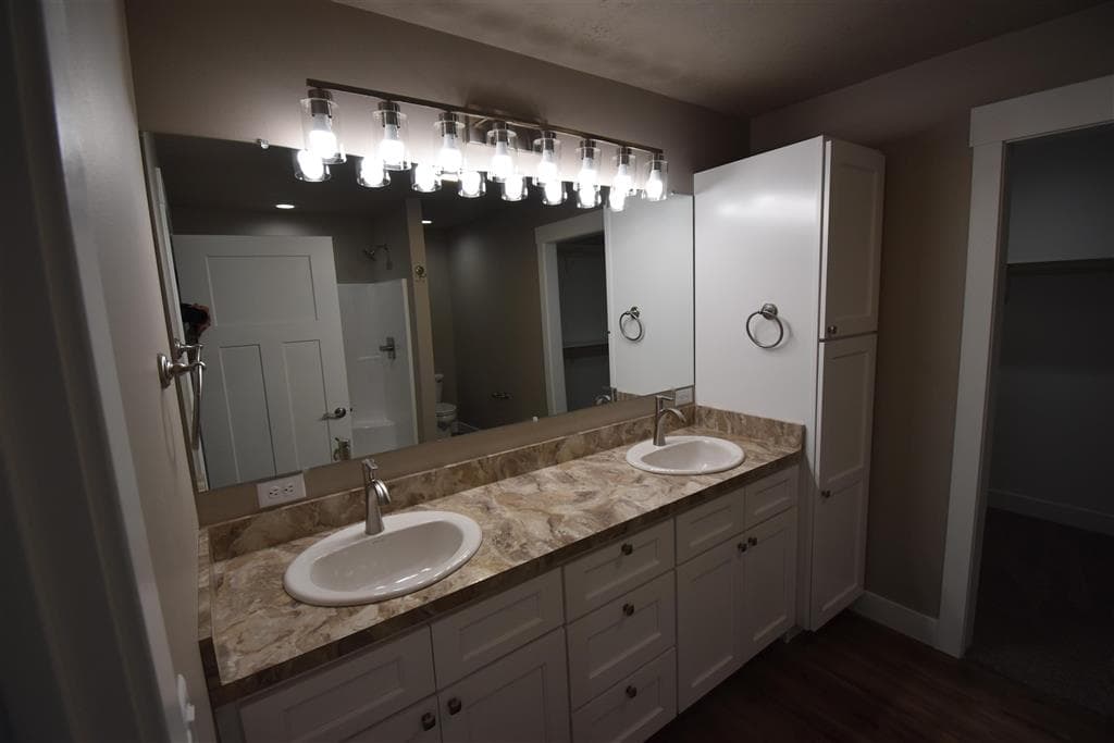1026 Reagan Street — photo 9 of 17