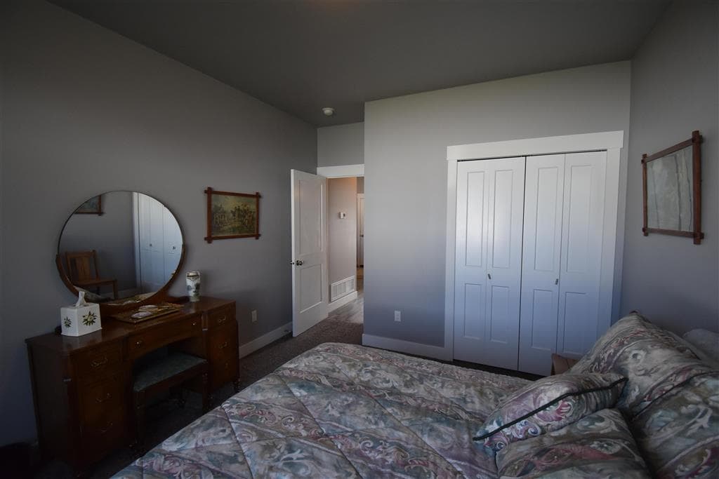 158 S Cedarwood Dr — photo 20 of 25