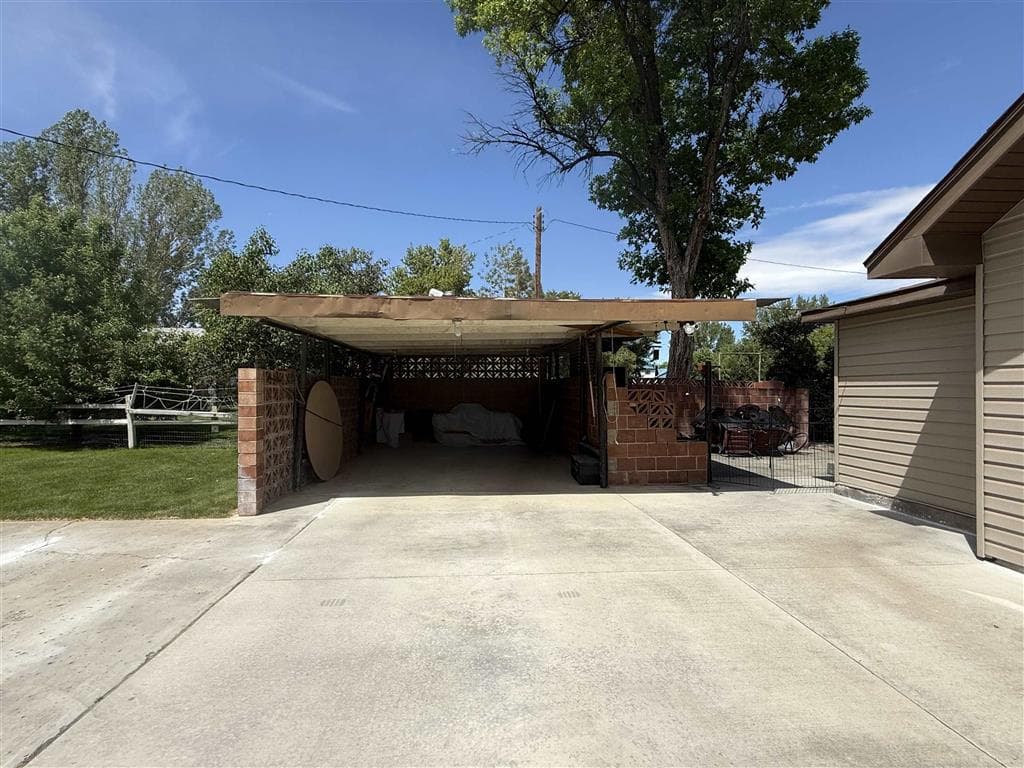 764 Shoshone Ave — photo 6 of 25