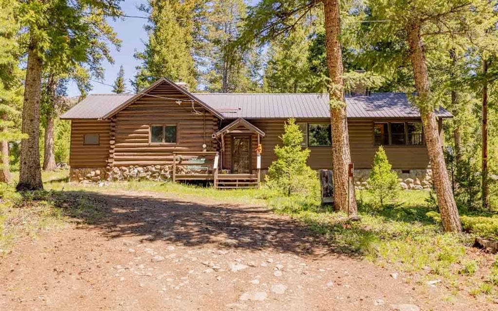 8 Mormon Creek Rd