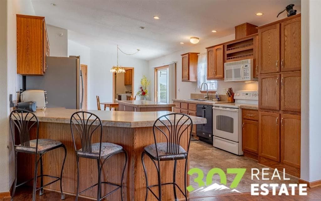 1870 Lane 12 — photo 15 of 25