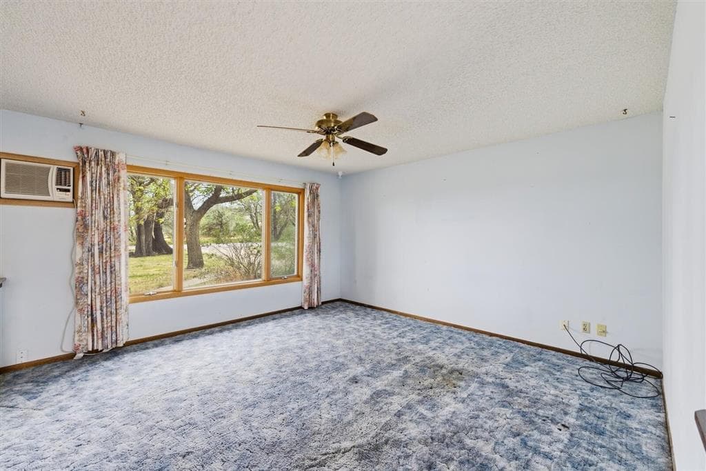 121 Buena Vista Ave — photo 16 of 25
