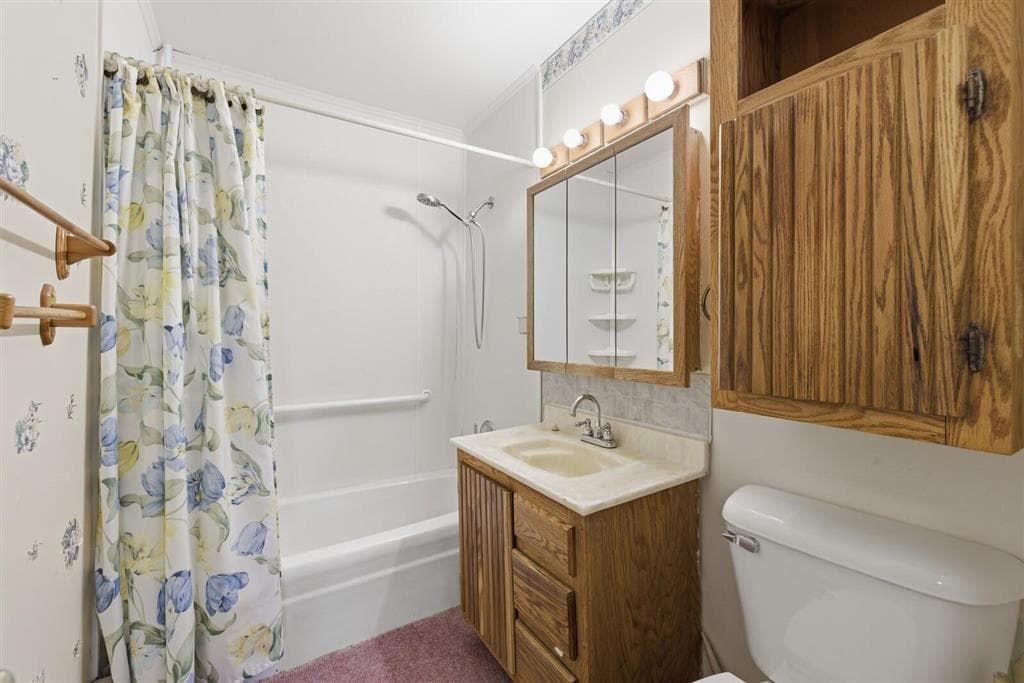 121 Buena Vista Ave — photo 8 of 25