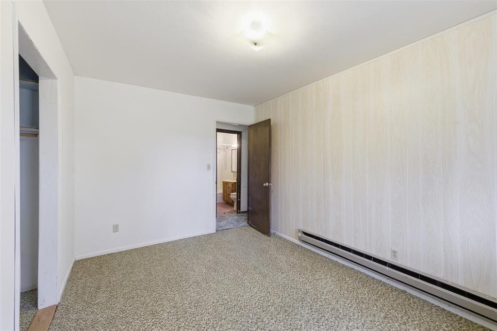 121 Buena Vista Ave — photo 9 of 25