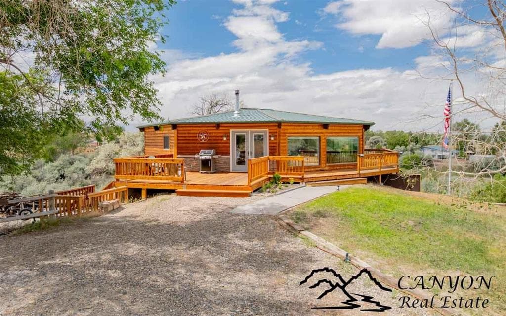 4396 Orchard Bench Rd — photo 2 of 25