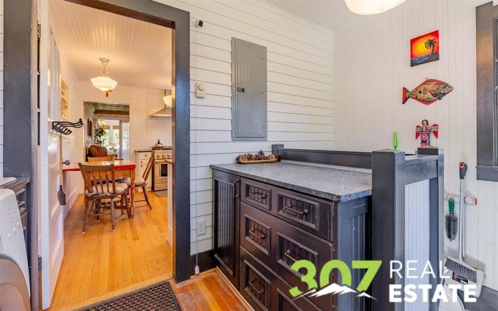 916 Canyon Ave — photo 20 of 25