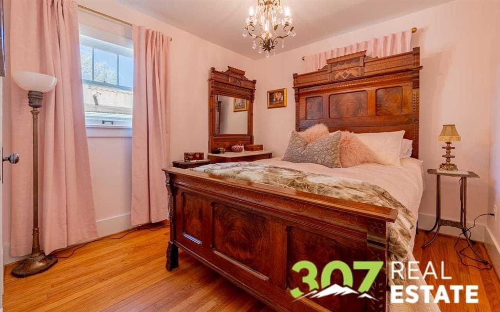 916 Canyon Ave — photo 21 of 25