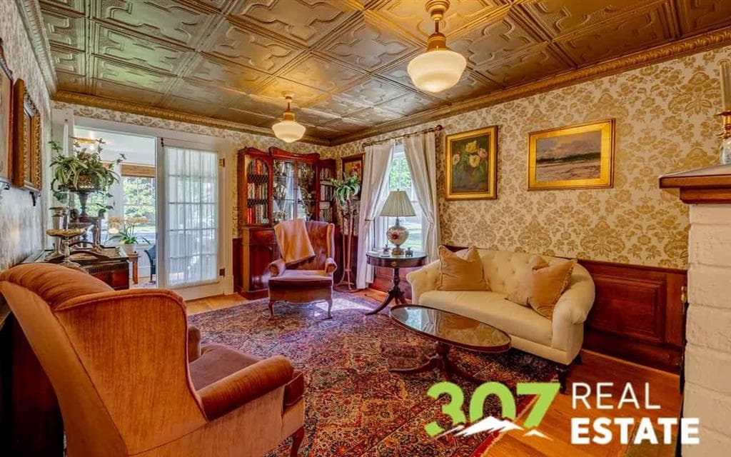 916 Canyon Ave — photo 10 of 25