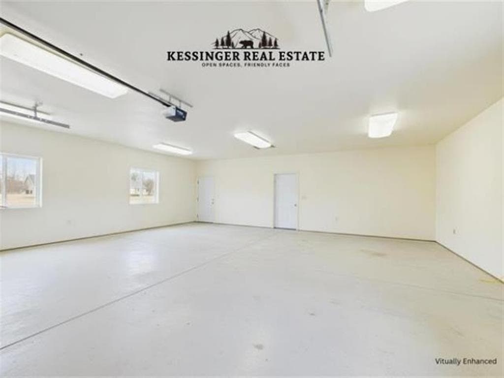 341 N Division St — photo 16 of 19