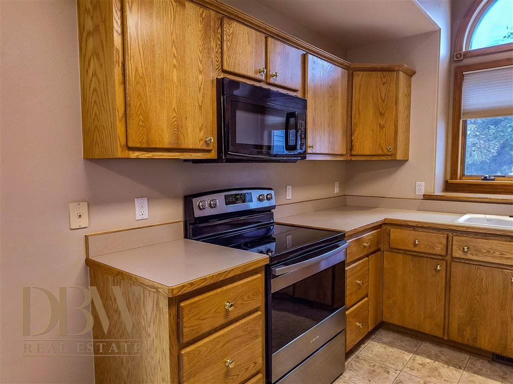 1208 Sage Brush St — photo 8 of 25