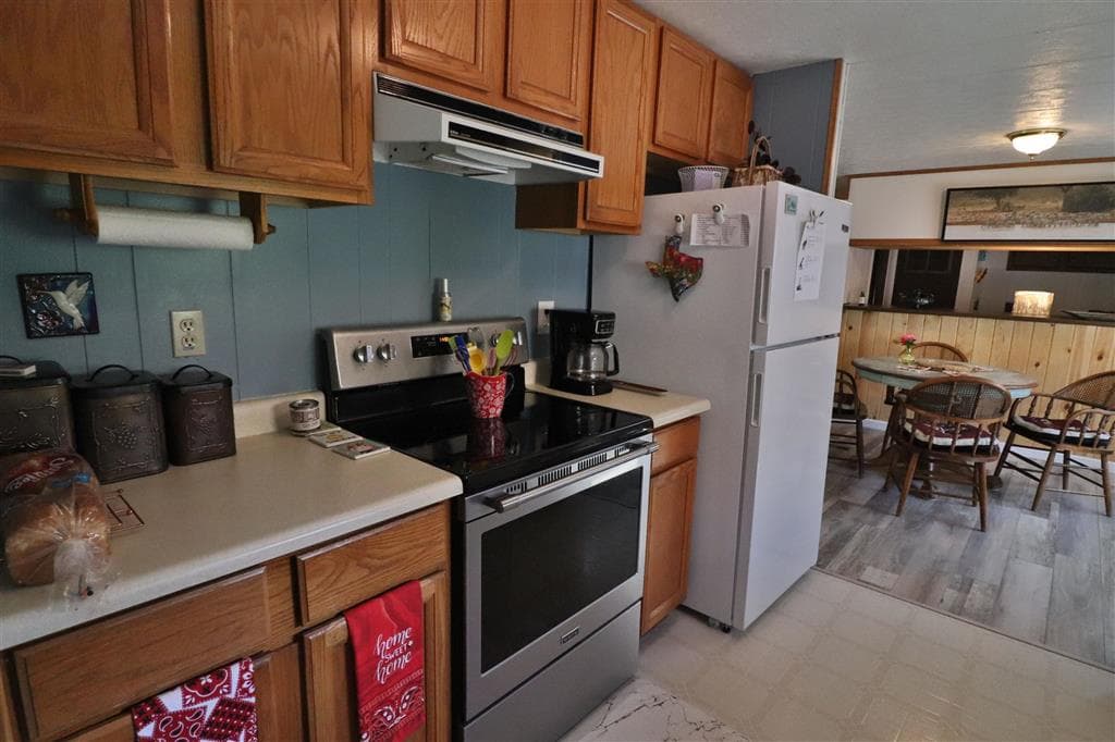 414 Southfork Rd — photo 12 of 25