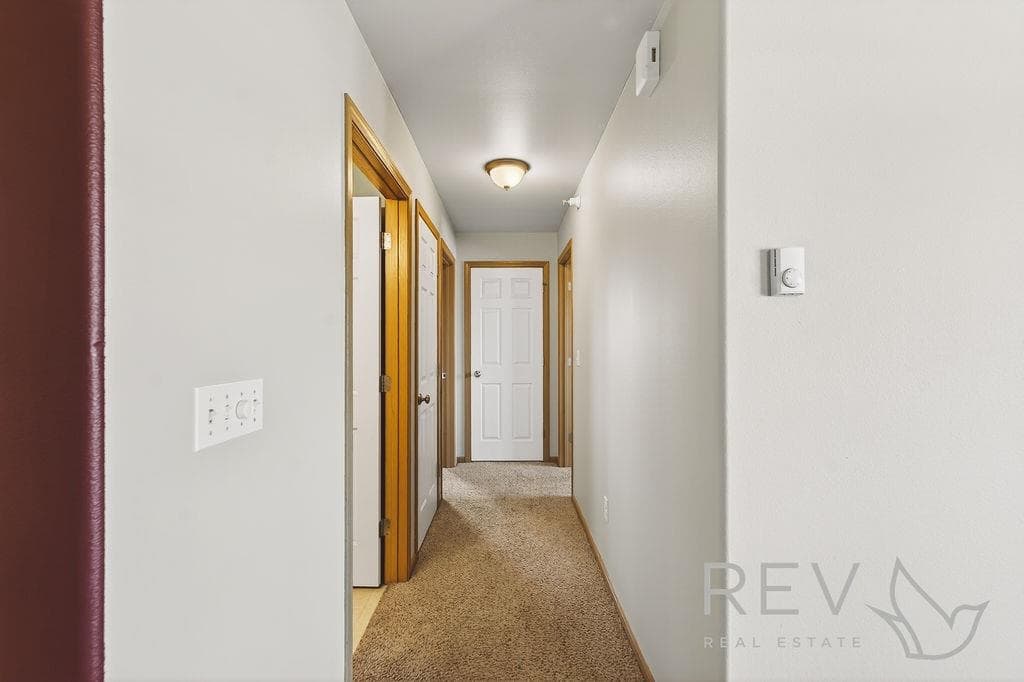 2844 Kent Ave — photo 7 of 18