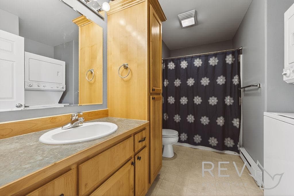 2844 Kent Ave — photo 8 of 18