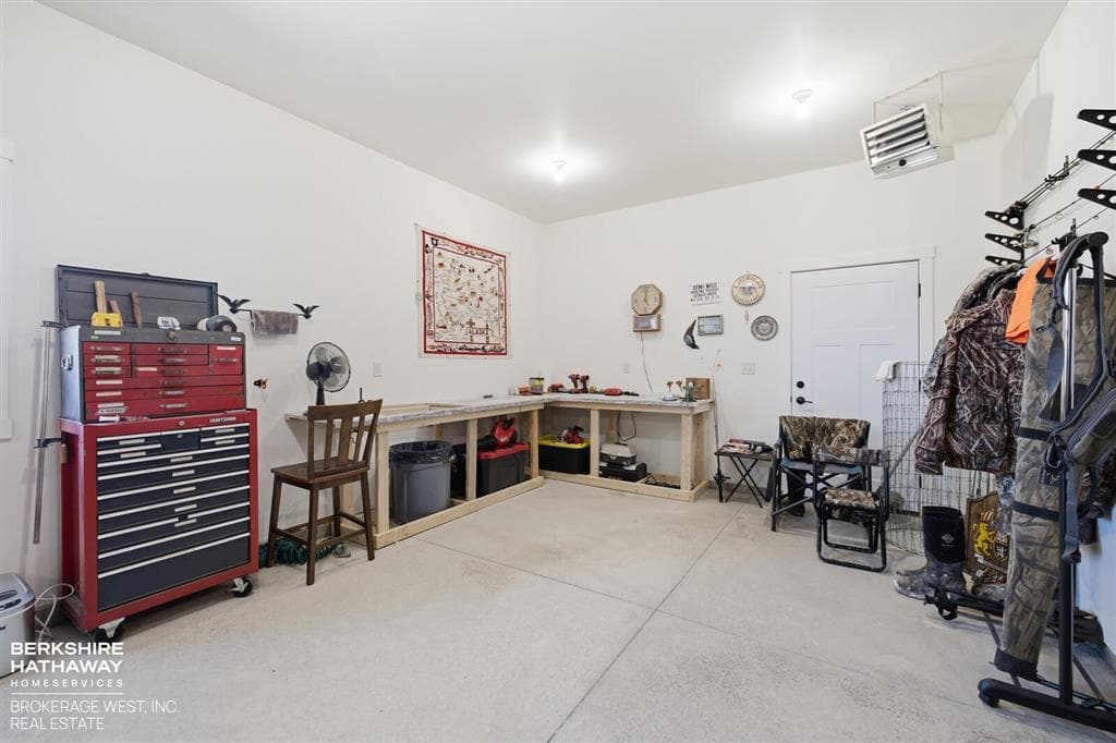 8 Lakota Ct — photo 13 of 25