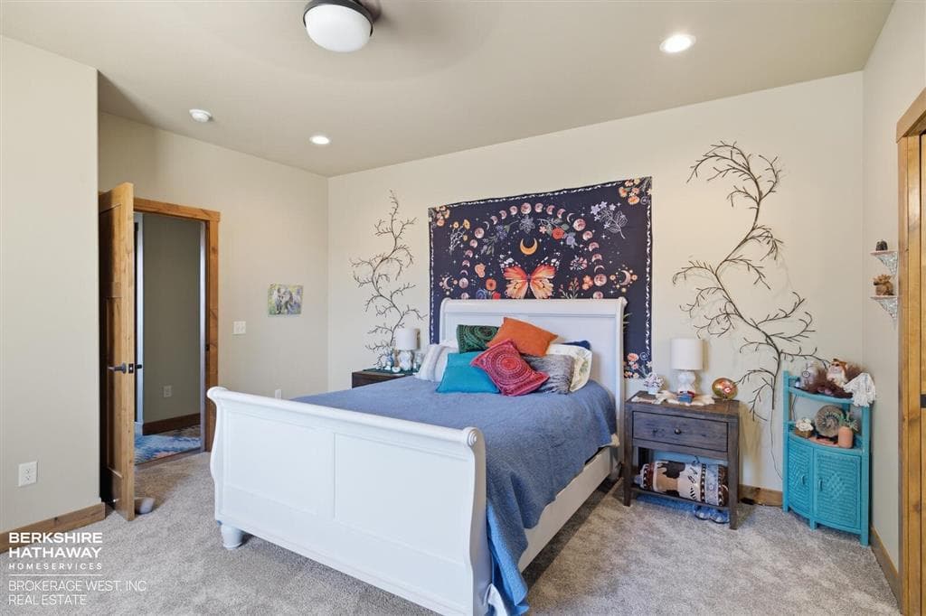 8 Lakota Ct — photo 20 of 25